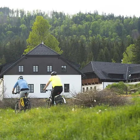 Dvur Liskovy Vrch Vendégház