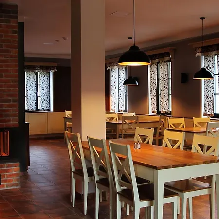 Dvur Liskovy Vrch Vendégház 3*