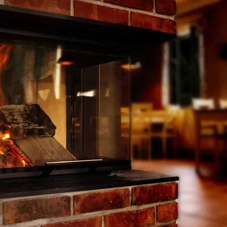 Dvur Liskovy Vrch 3*