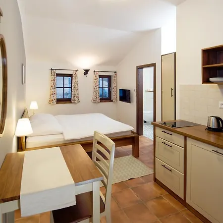 Vendégház Dvur Liskovy Vrch Strážný