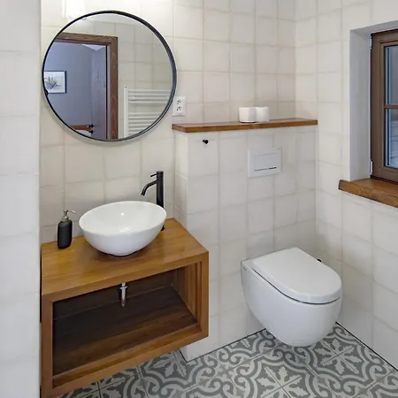Guest house Dvur Liskovy Vrch 4*