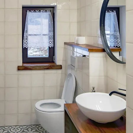 Dvur Liskovy Vrch 3*