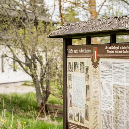 Dvur Liskovy Vrch Vendégház 3*