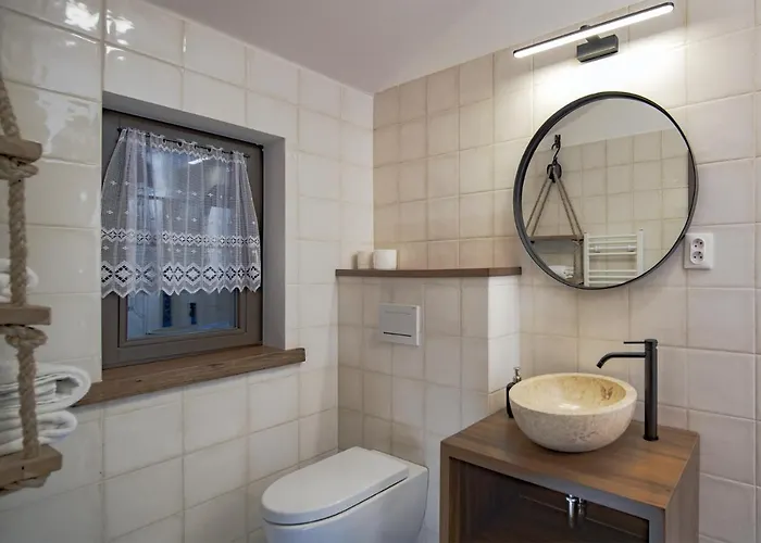 Dvur Liskovy Vrch Strazny