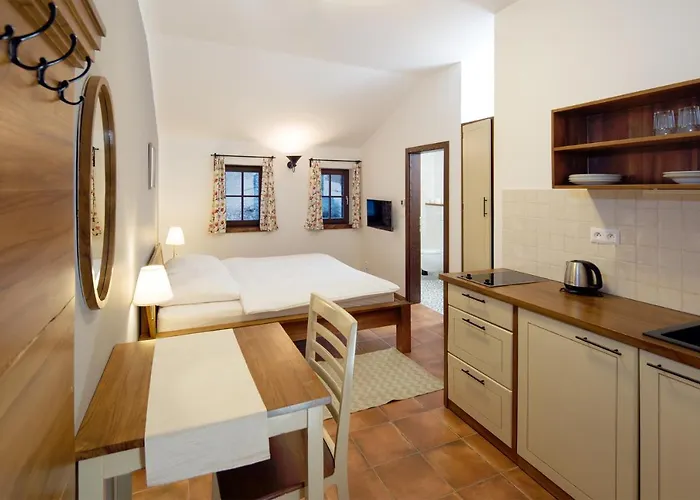 Pensjonat Dvur Liskovy Vrch Strazny